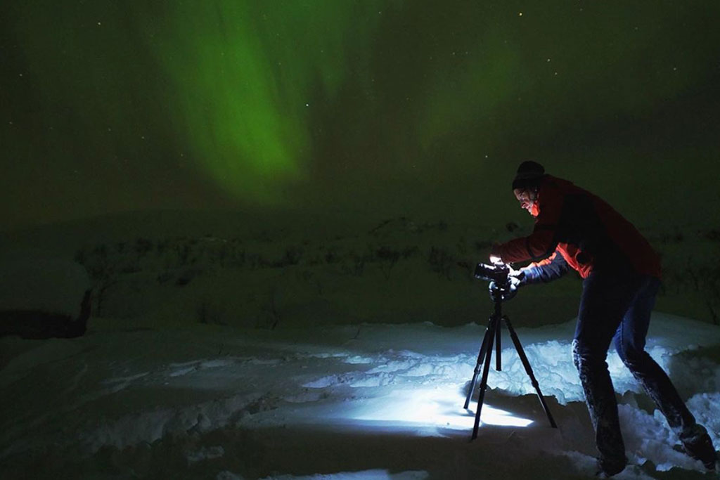 Photographing the aurora
